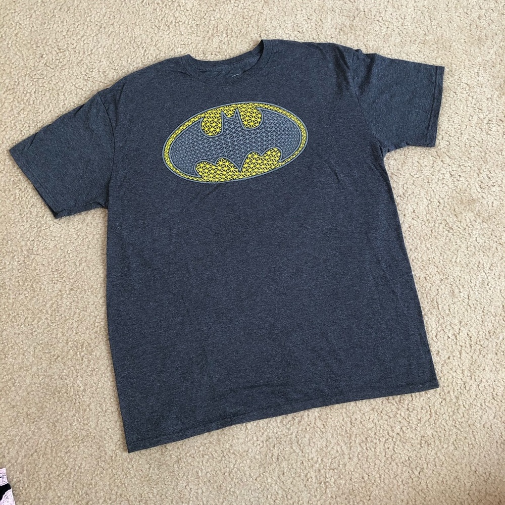 Men’s Batman graphic tee shirt